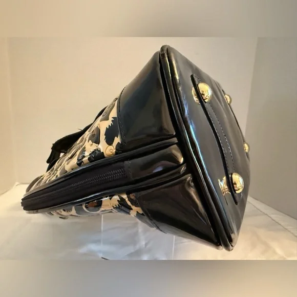 Rare LOUNGEFLY HELLO KITTY Bag - Picture 5 of 13